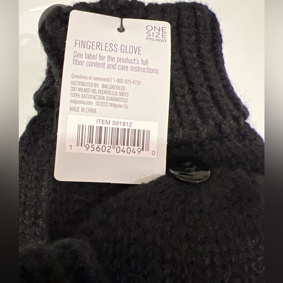 West Loop Winter Gloves - Picture 2 of 4